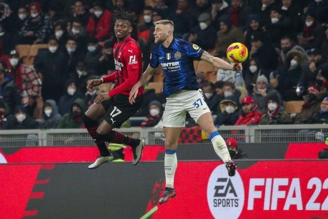 Rafael-Leao-Milan-Skriniar.jpg